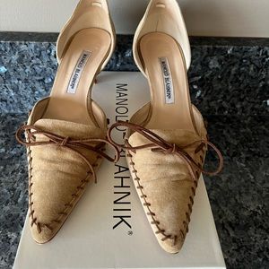 Manolo Blahnik Havane Pointed Shoes